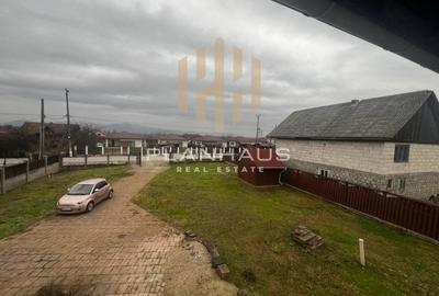 Casă cu 5 camere cu Canalizare în Lăpușel - 10