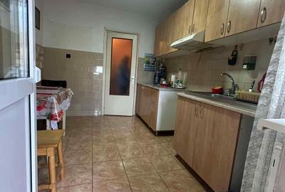 Apartament cu 2 camere decomandat în Obor - 1