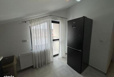 Apartament cu 3 camere, mobilat în Central - 3