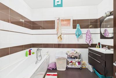 Casă cu 2 corpuri independente în Aradul Nou - 9