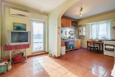 Apartament cu 3 camere decomandat, mobilat în Otopeni - 7