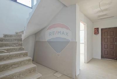Comision 0 %! Casa de vanzare, Sanpetru! - 3