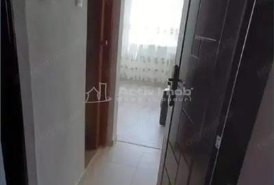 Garsoniera - Tractorul - 5