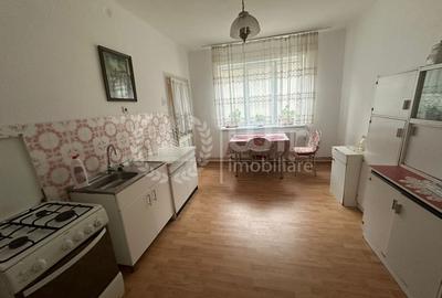 Casă individuală cu 2 camere cu Canalizare în Dâmbul Rotund - 6