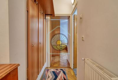 Apartament cu 3 camere în Răcădău - 16