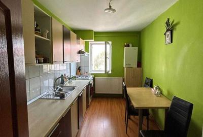 Apartament cu 3 camere decomandat în Central - 4