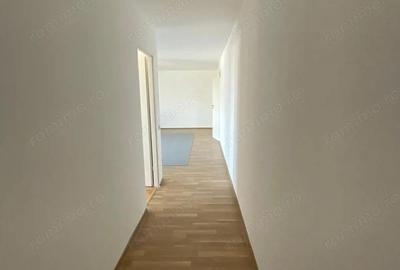 Spațiu comercial, de 550 mp, în Central - 17