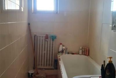 Apartament 3 camere etaj intermediar Racadau - 6