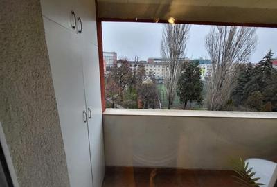 Apartament cu 3 camere decomandat în Central - 3
