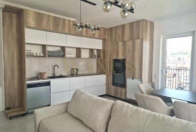 Apartament 3 camere, bloc nou 2023, terasa 28 mp, etaj 7, lift, zona centrala - 1