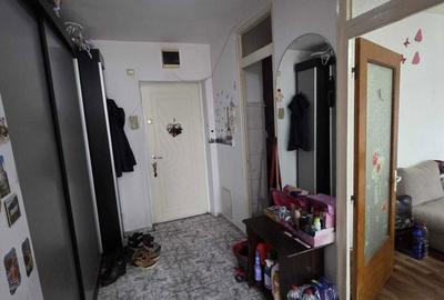 Garsonieră decomandată în Vitan - 3