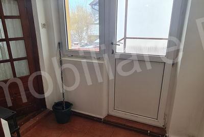 Casă cu 3 camere cu Teren 1112 Mp în Valea Iașului - 9