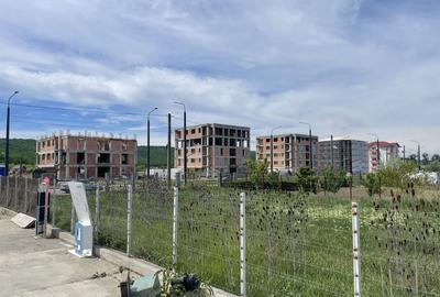 Teren de 900 mp, în Gară - 1