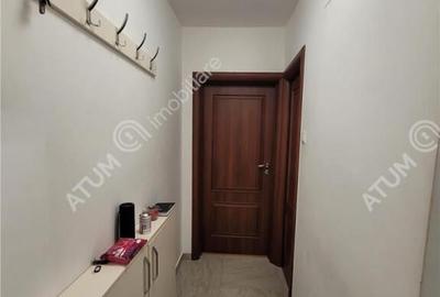Apartament complet renovat cu 2 camere in zona Cedonia din S - 8