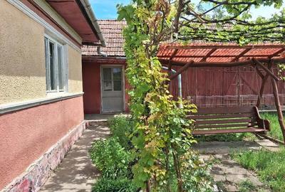Casă cu Teren 1400 Mp în Tău - 2