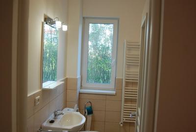 Apartament 3 camere ,parter,zona Soarelui - 9