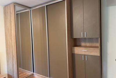 Apartament cu 3 camere decomandat în Podu Roș - 6