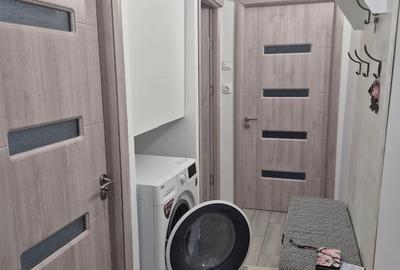 Apartament cu 3 camere semidecomandat în Tomis Nord - 6