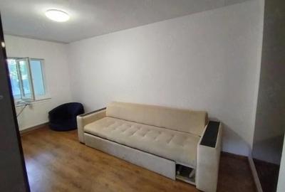 Garsonieră decomandată în Central - 4