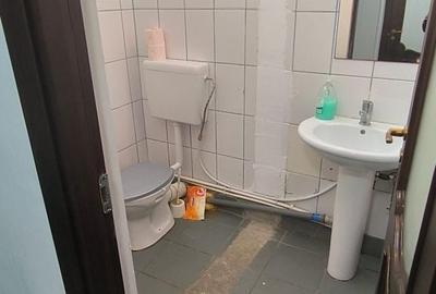 Spațiu comercial, de 66 mp, în Cornișa - 15