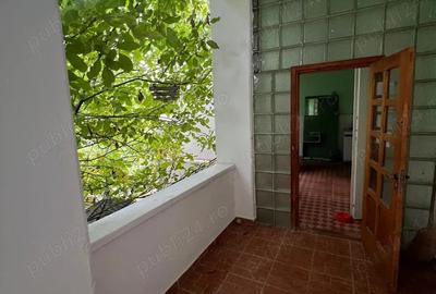 Casă cu 5 camere în Cuvin - 5