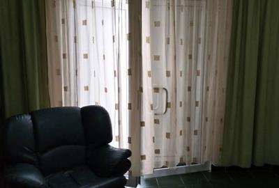 Garsonieră nedecomandată în Central - 3