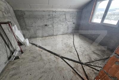 Casă cu 4 camere cu Teren 500 Mp în Jelna - 4