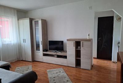 Apartament cu 2 camere semidecomandat în Central - 3