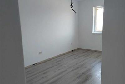 Apartament cu 2 camere decomandat în Sânpetru - 3