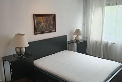 Apartament cu 3 camere semidecomandat, mobilat în Titan - 4
