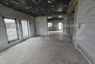 Casă cu Teren 570 Mp în Central - 9