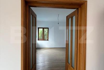 Apartament cu 3 camere, 87 mp, in vila, Cantacuzino - 17