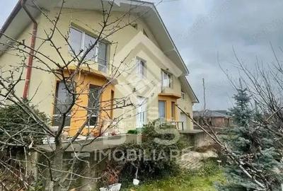 Casa cu 600 mp teren // str. Jupiter - 1