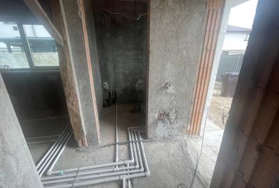 Complex nou 4 case P+1+M.5 cam.Util 175mp.Teren 253mp - 15