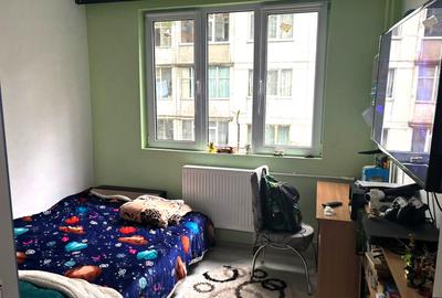 Apartament cu 3 camere semidecomandat, mobilat în Rahova - 7