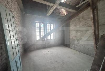 Spațiu comercial, de 800 mp, în George Enescu - 16