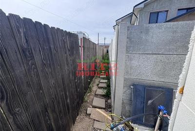Casă cu 5 camere cu Teren 378 Mp în Central - 6