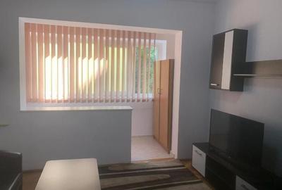 Apartament cu 3 camere semidecomandat, mobilat în Take Ionescu - 6