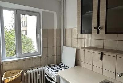 Garsoniera complet mobilata, balcon, boiler, transport in comun – zona Vitan - 4