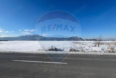 Teren de 7692 mp, în Uzina 2 - 3