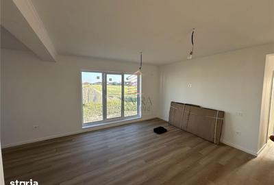 Casă cu 4 camere cu Teren 500 Mp în Sântandrei