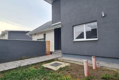 Casa de inchiriat 4 camere semimobilata cartier Izvor - 10