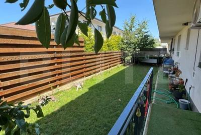 Apartament semidecomandat cu 3 camere, gradina de 80 mp, parcare, zona Terra Apartament semidecomandat cu 3 camere, gradina de 80 mp, parcare, zona Terra - 7