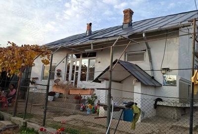 Casa de vanzare - 1