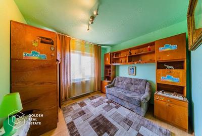 Apartament 3 camere, Micalaca-Orizont, decomandat, comision 0% - 12