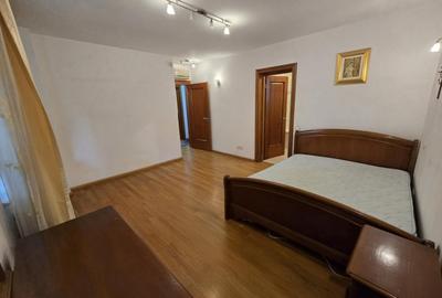 Apartament pe 2 etaje si curte de 187 mp HERASTRAU - 6