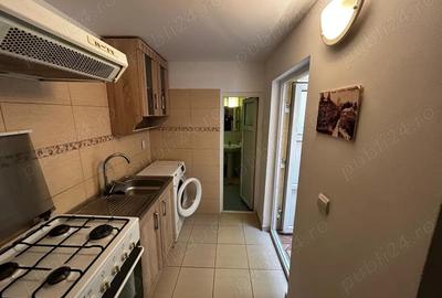 Garsoniera de inchriat - 1