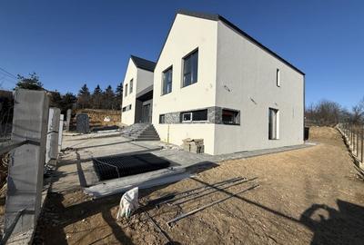 Casă individuală cu 4 camere cu Canalizare în Feleacu - 3