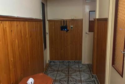 Proprietar inchiriez apartament 2 camere zona Soarelui. - 3