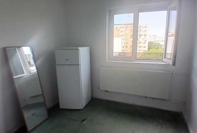 Apartament cu 2 camere decomandat în Rahova